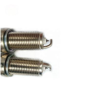 গাড়ী ইঞ্জিন স্পার্ক প্লাগ 7